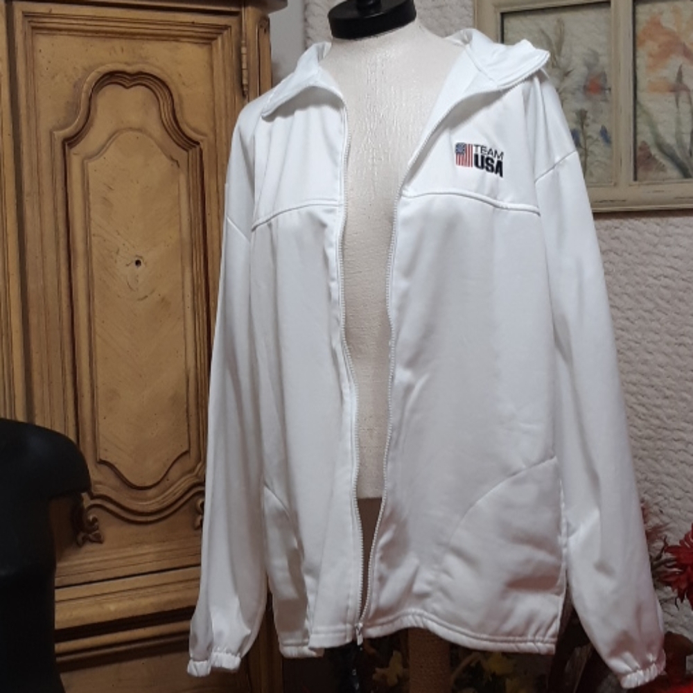 White Zipper Jacket Olympics TEAM USA Patriotic B15 Sports